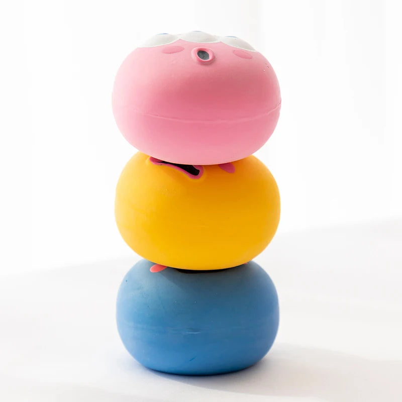 Pet Squeaky Chew Ball – Rubber Dog Toy for Chewing & Teeth Cleaning