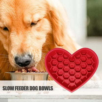 Slow Feeder Pet Bowl – Silicone Love-Shaped Anti-Choke Bowl for Cats & Dogs