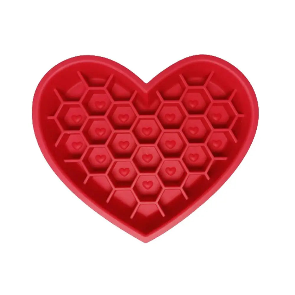 Slow Feeder Pet Bowl – Silicone Love-Shaped Anti-Choke Bowl for Cats & Dogs