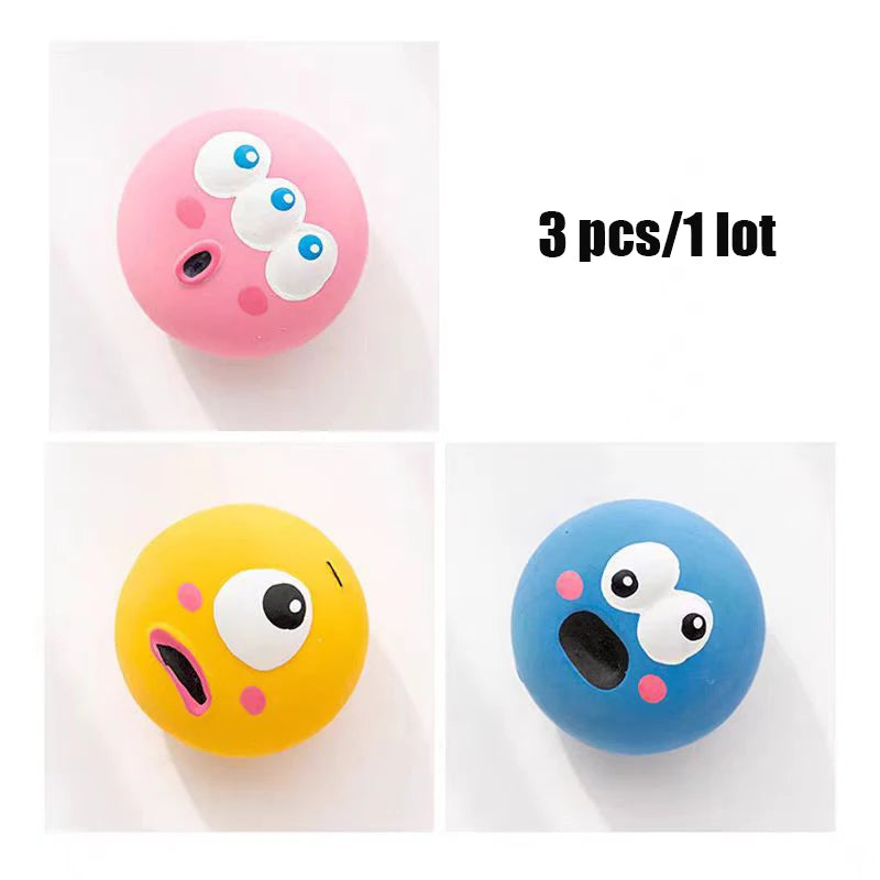 Pet Squeaky Chew Ball – Rubber Dog Toy for Chewing & Teeth Cleaning